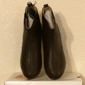 hush puppies lindsi bria chelsea boots